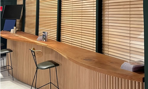 Persiana Horizontal de Madeira